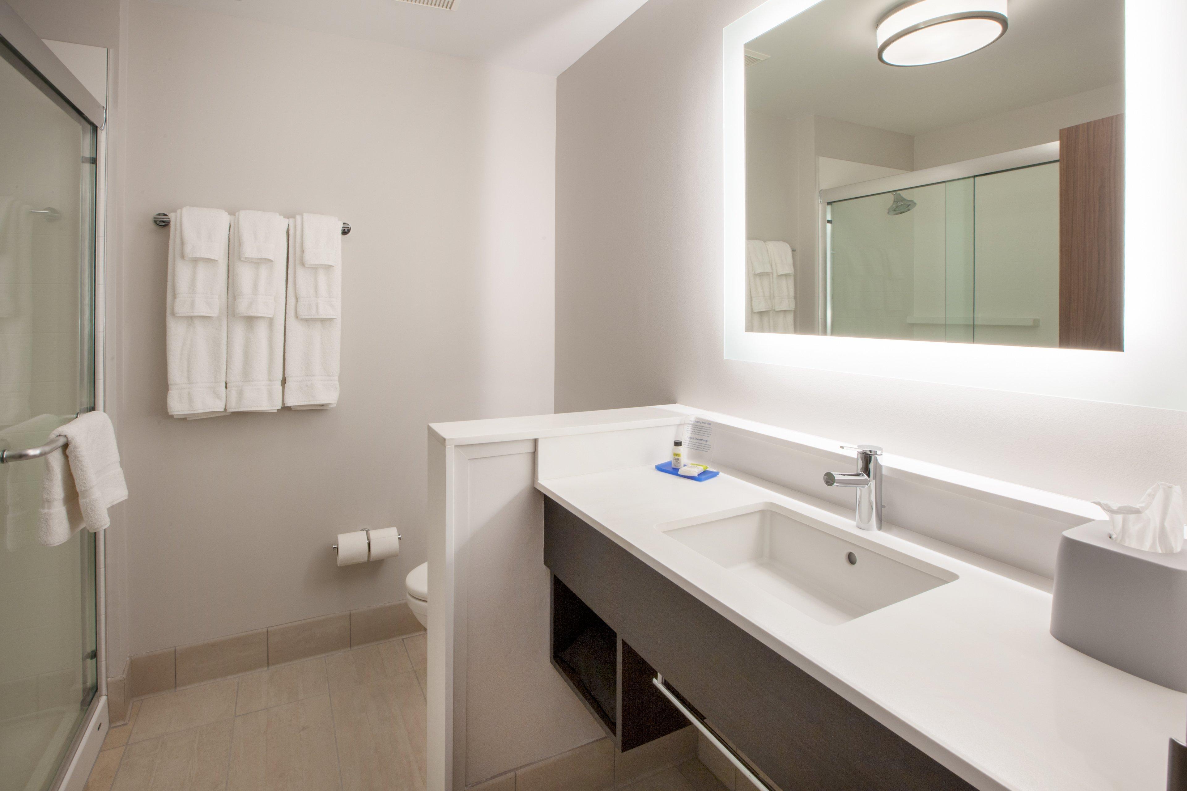 Holiday Inn Express Hotel & Suites Boston - Marlboro By Ihg Hudson Exterior photo