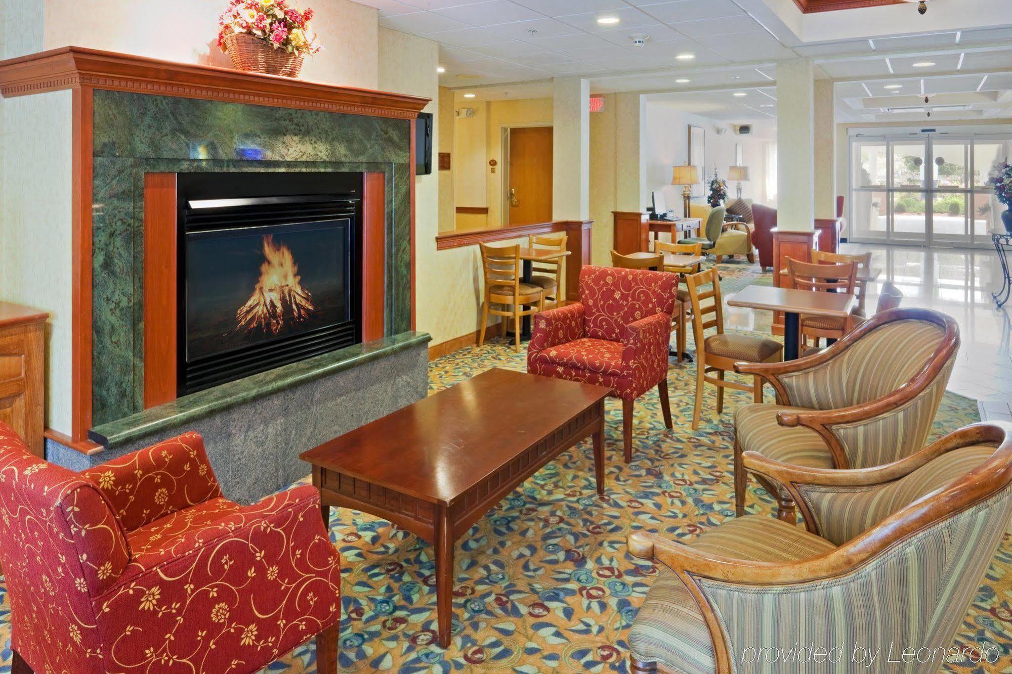 Holiday Inn Express Hotel & Suites Boston - Marlboro By Ihg Hudson Exterior photo